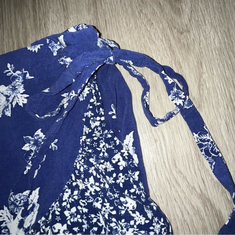 Blue Rain Blue & White Floral Wrap Skirt - Picture 5 of 10